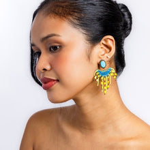 Load image into Gallery viewer, Tunghaw earrings