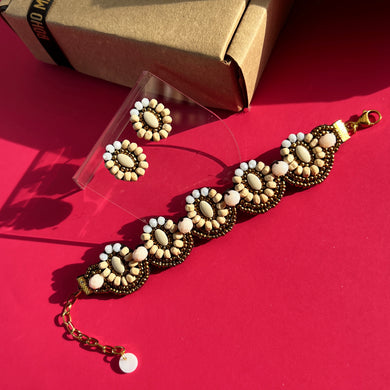 Rou Cornsilk Set: Earrings and Bracelet