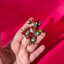 Load image into Gallery viewer, Masúlhay (beautiful) Ruby earrings